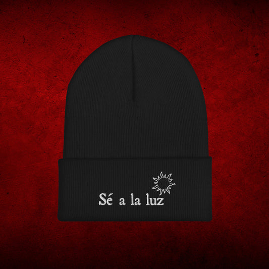 Sé A La Luz Beanie